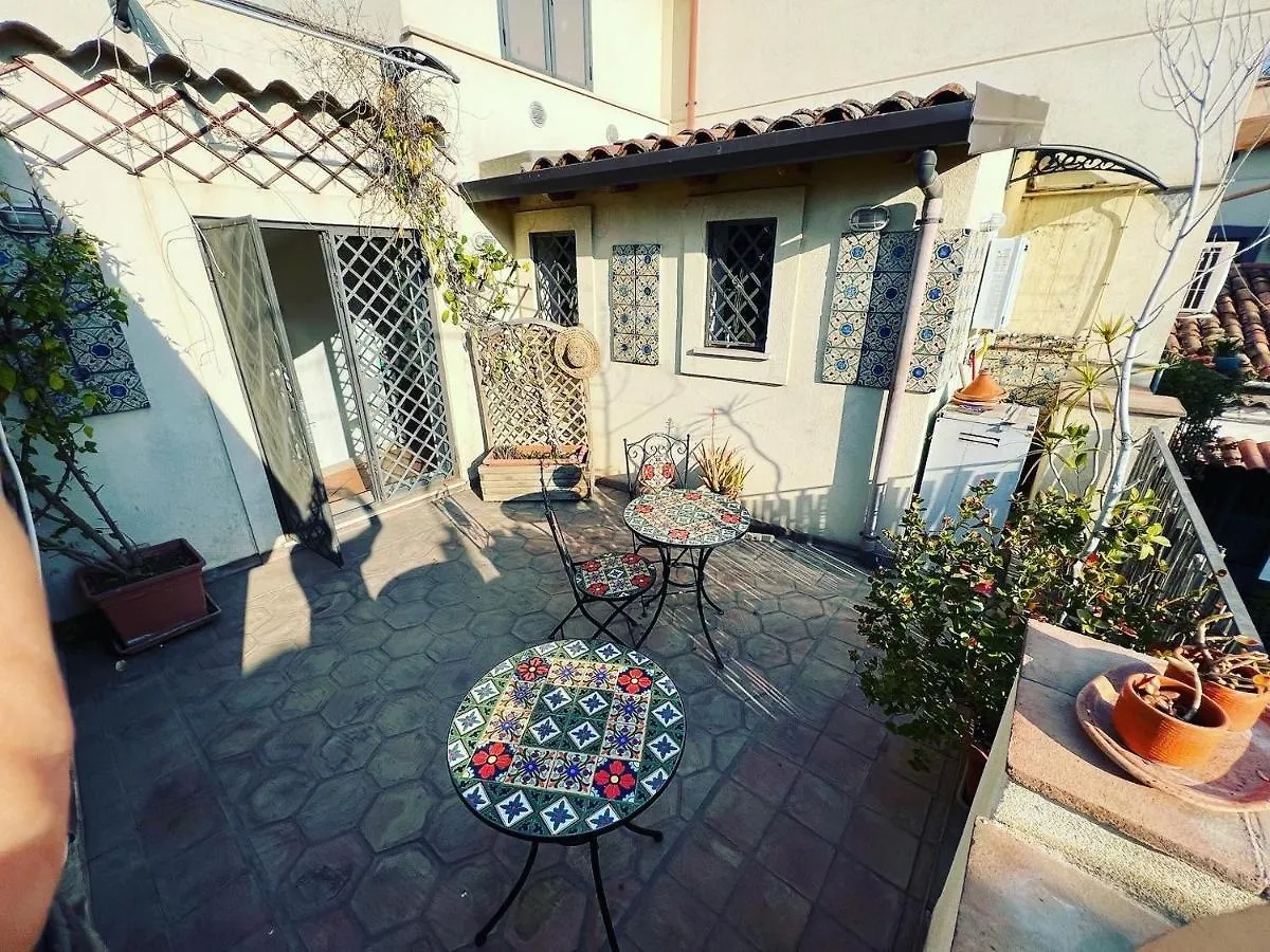 Bed and breakfast Bnb San Barnaba CTA