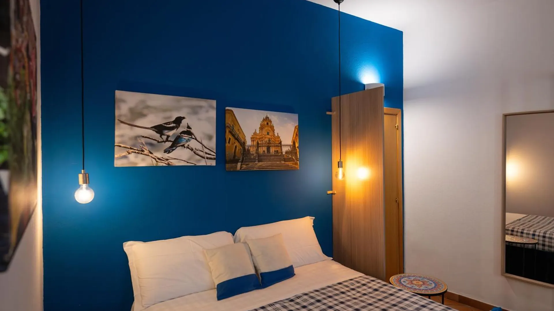 Bnb San Barnaba CTA 3*,  Italia