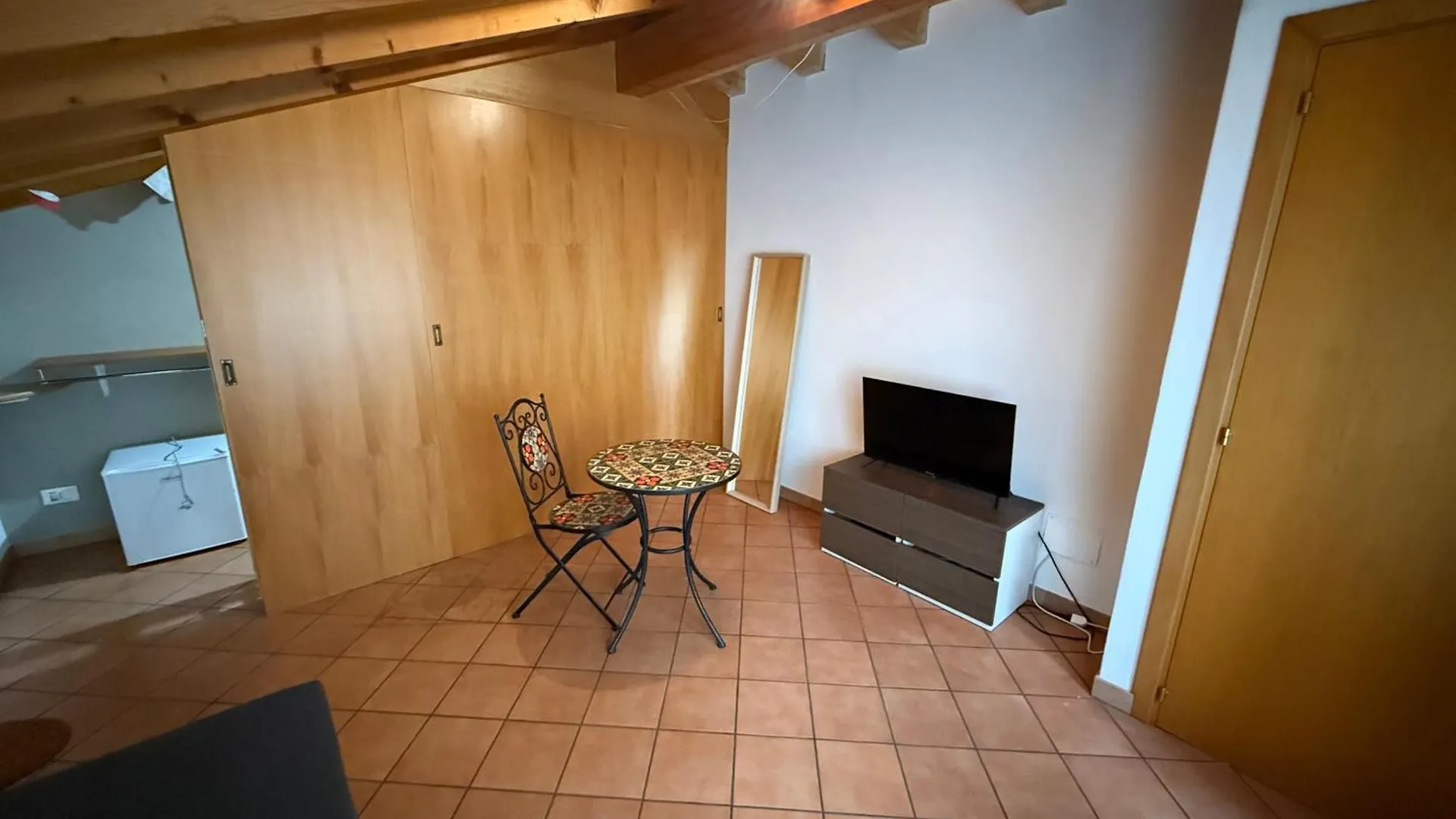 קטאניה Bnb San Barnaba לינה וארוחת בוקר