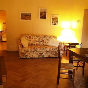  Agroturismo La Roverella Italia